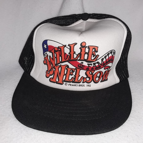 Willy Nelson And Family Franks Bros. 1982 Snapback Mesh  Willy Nelson And Family Franks Bros. 1982 Snapback Mesh Trucker Hat Vintage New